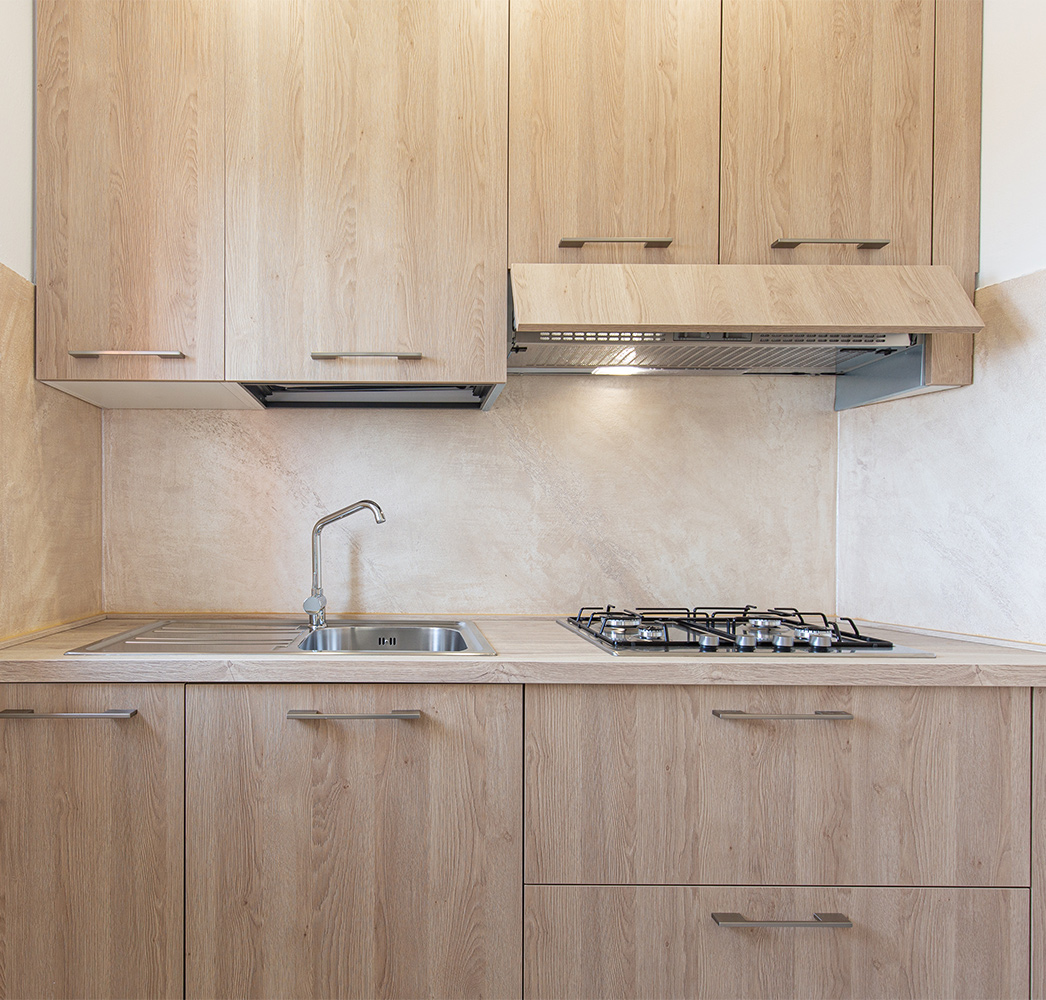 foto cucina appartamento fronte lago