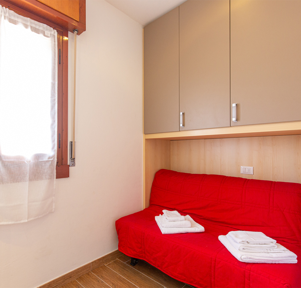 foto cameratrilocale residence La Madonnina